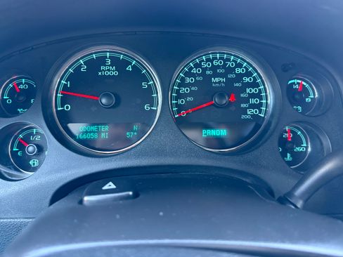 Used 2013 Chevrolet Tahoe LTZ image 10