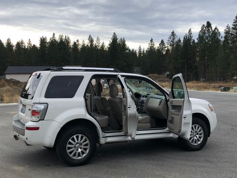 Used 2011 Mercury Mariner Premier w/ 202A Rapid Spec Order Code image 6