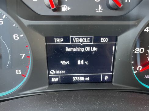 Used 2019 Chevrolet Malibu LT w/ Leather Package image 10