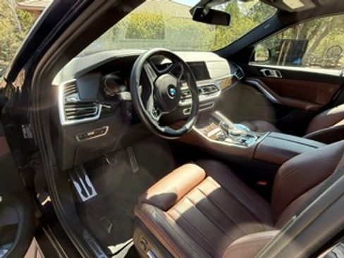 Used 2020 BMW X6 xDrive40i w/ M Sport Package AWD/4WD image 4