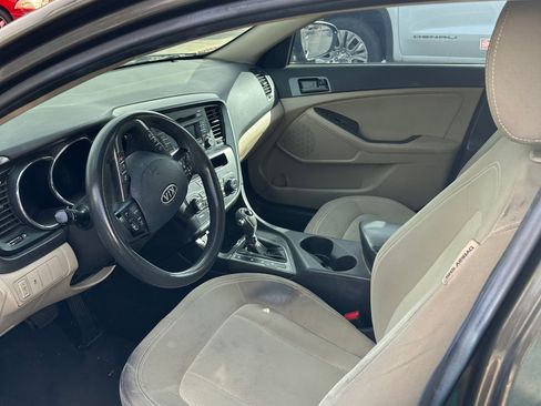 Used 2011 Kia Optima LX image 6