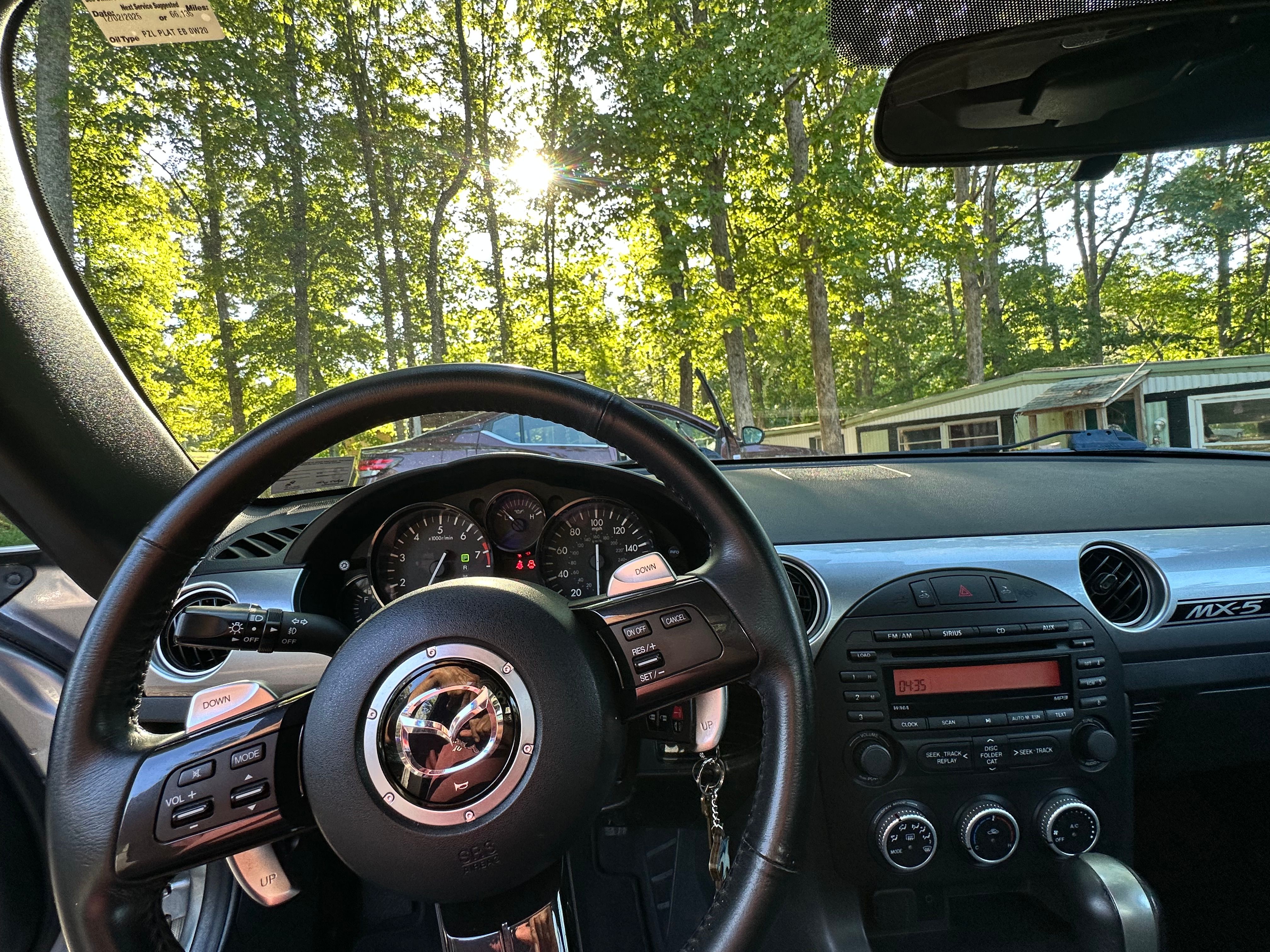 Used 2015 MAZDA MX-5 Miata Club RWD image 10