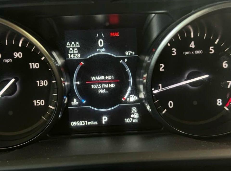 Used 2020 Land Rover Discovery SE AWD/4WD image 12