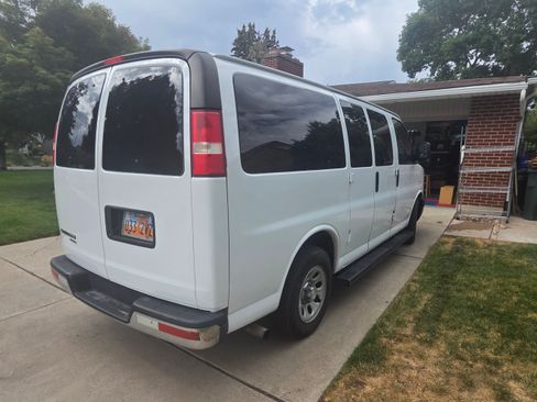 Used 2014 Chevrolet Express 1500 LT w/ LT Preferred Equipment Group image 6