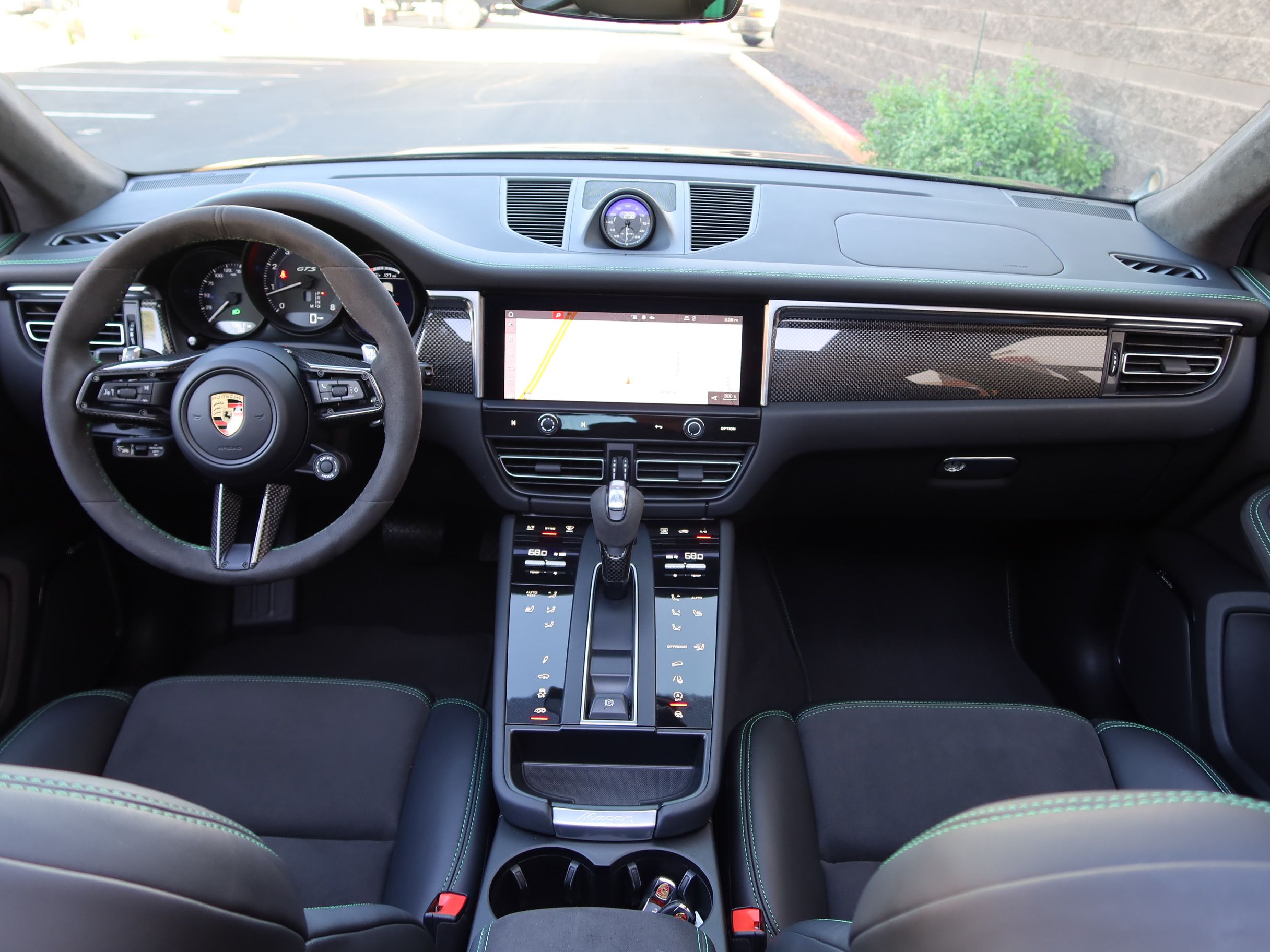 Used 2023 Porsche Macan GTS AWD/4WD image 10