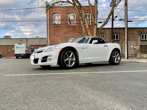 Used 2007 Saturn Sky w/ Premium Trim Pkg image 4