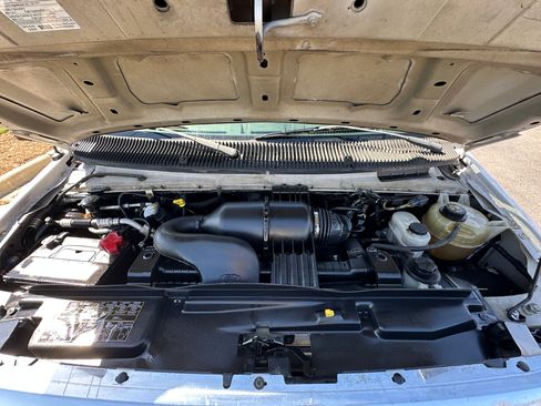 Used 2011 Ford E-150 and Econoline 150 w/ PWR Group image 11