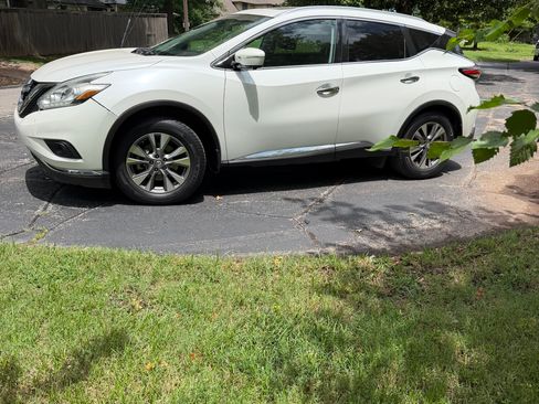 Used 2015 Nissan Murano SL w/ SL Technology Package FWD image 12