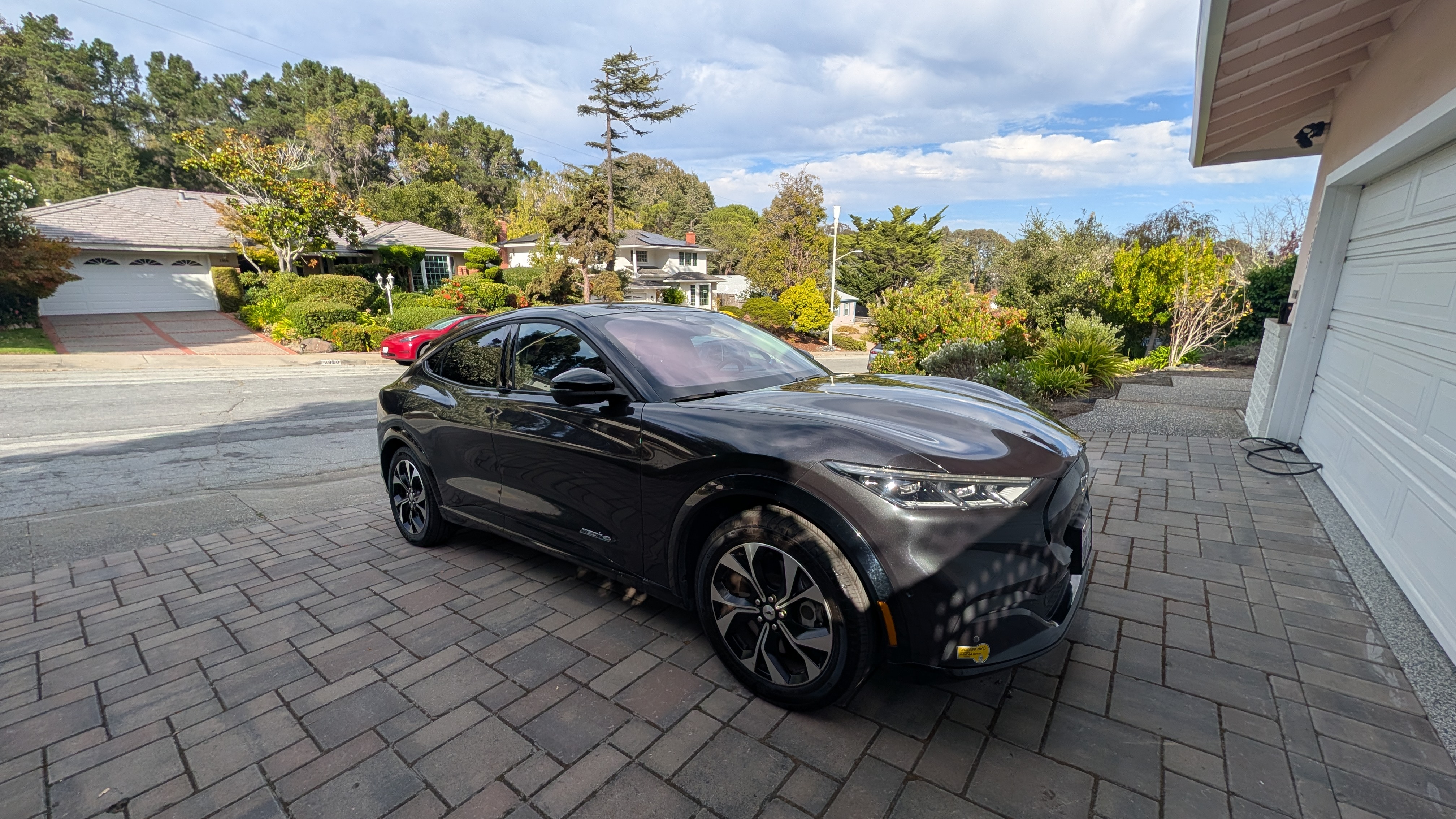 Used 2021 Ford Mustang Mach-E Premium AWD/4WD image 12