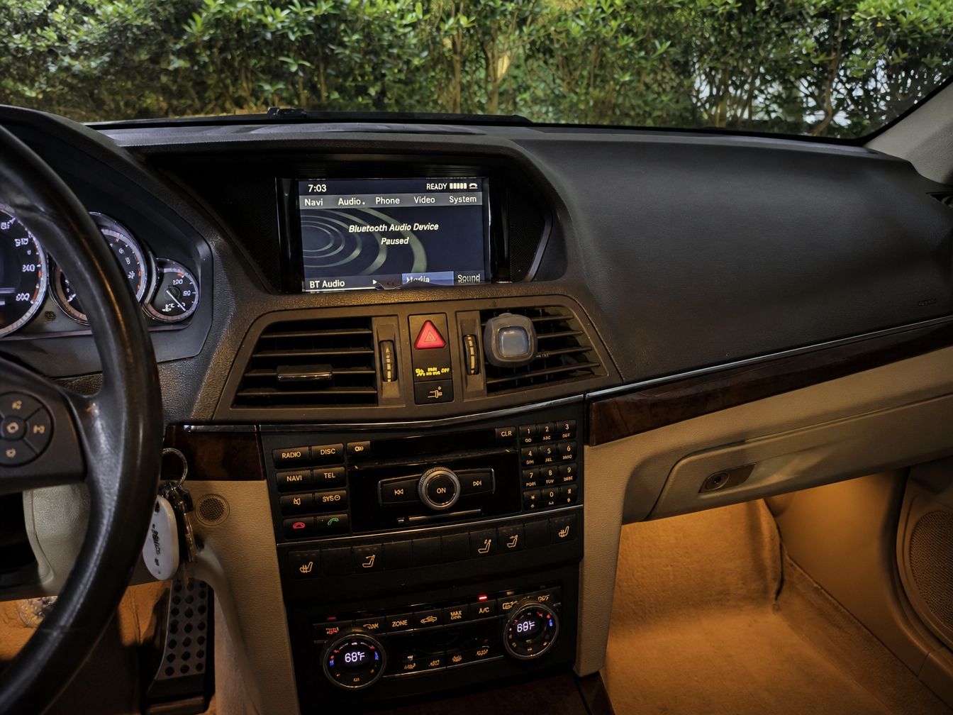Used 2011 Mercedes-Benz E 350 Cabriolet image 10