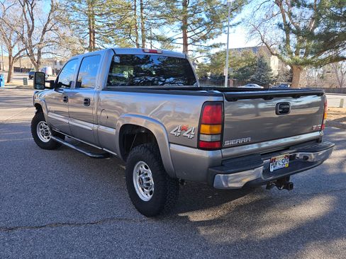 Used 2007 GMC Sierra 2500 SLT w/ Heavy-Duty Power Package image 5