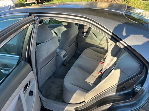 Used 2009 Toyota Camry LE image 15