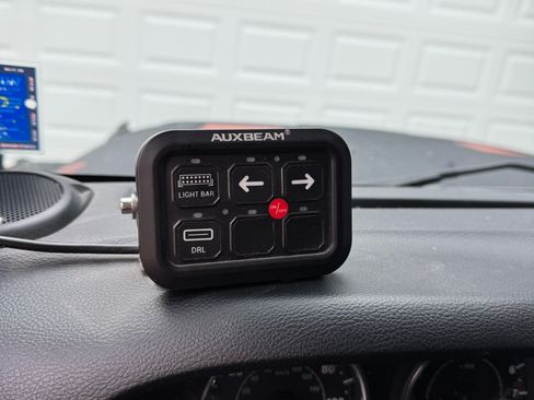 Used 2015 Jeep Wrangler Unlimited Sport w/ Quick Order Package 24S image 11