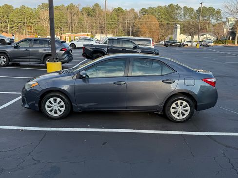 Used 2015 Toyota Corolla L image 9