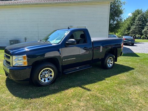 Used 2008 Chevrolet Silverado 1500 W/T w/ LS Package RWD image 8