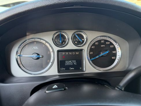 Used 2014 Cadillac Escalade ESV Luxury AWD/4WD image 4