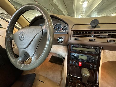 Used 2000 Mercedes-Benz SL 500 image 20