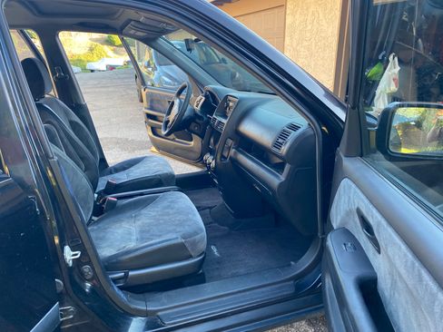Used 2003 Honda CR-V EX image 17