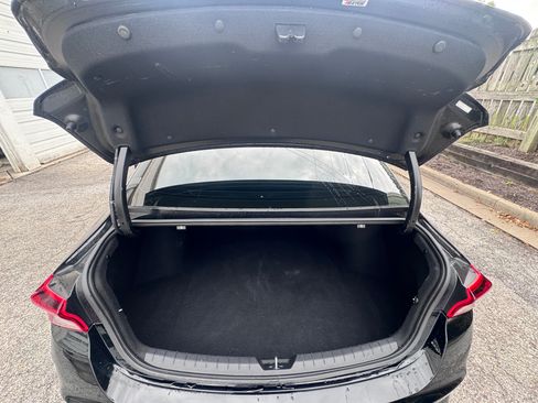 Used 2024 Kia K5 GT-Line image 16