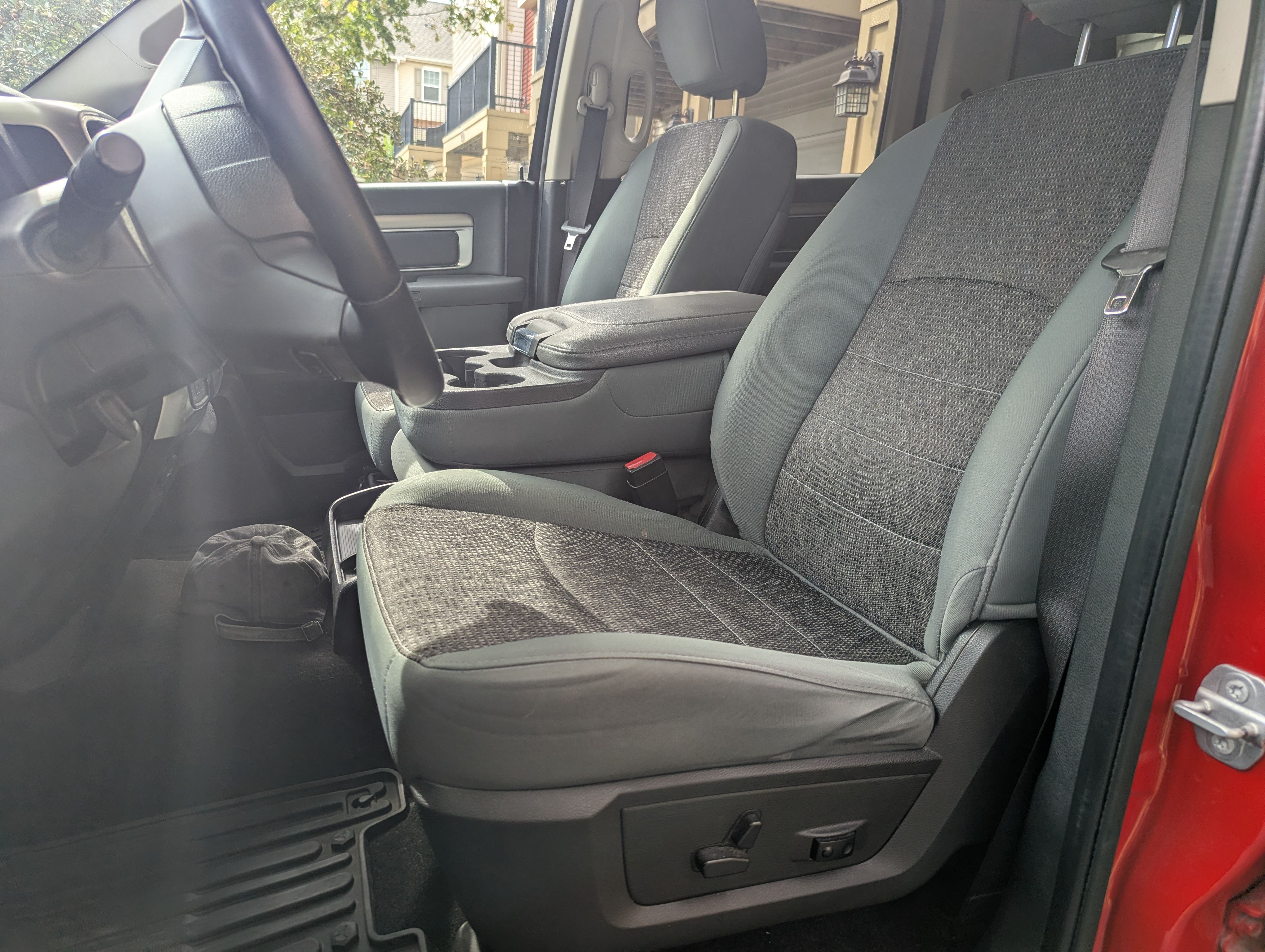 Used 2015 RAM 1500 Big Horn AWD/4WD image 11