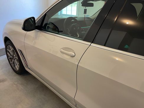 Used 2020 BMW X7 xDrive40i w/ Cold Weather Package image 4