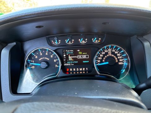 Used 2012 Ford F150 XLT w/ XLT Chrome Pkg image 16