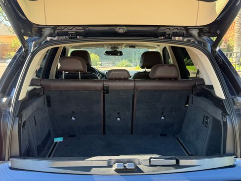 Used 2014 BMW X5 xDrive50i image 11