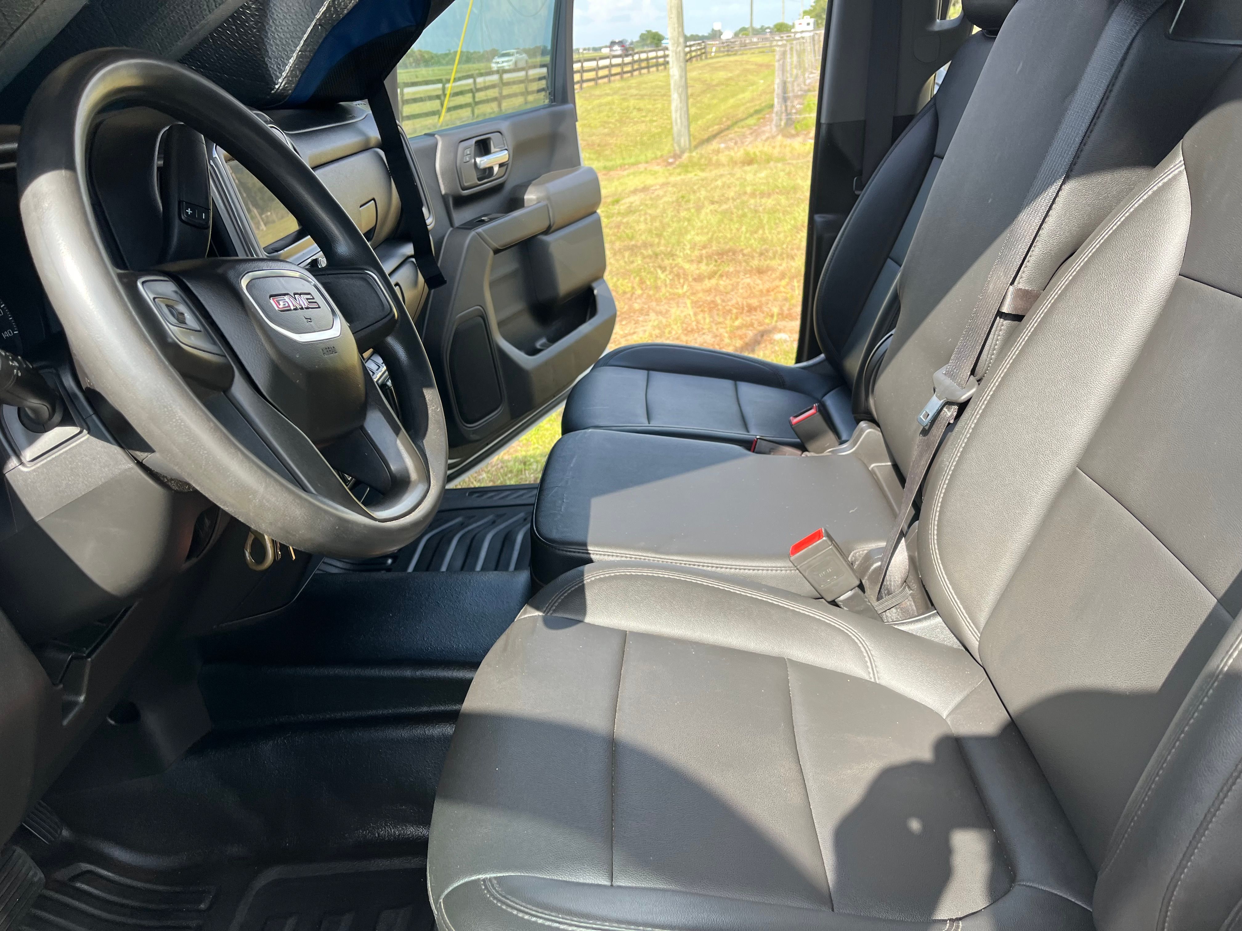 Used 2020 GMC Sierra 3500 2WD Crew Cab w/ Convenience Package image 2