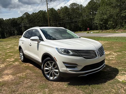 Used 2015 Lincoln MKC AWD w/ Equipment Group 101A Select image 2