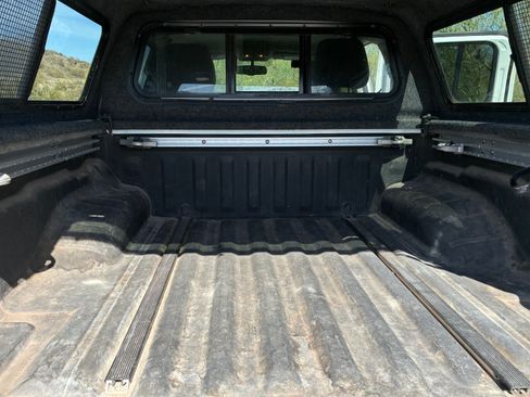 Used 2019 Nissan Frontier PRO-4X AWD/4WD image 14