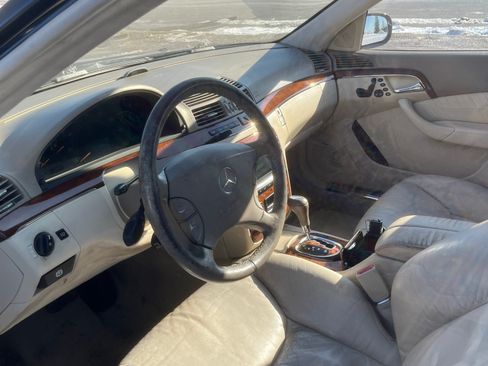 Used 2006 Mercedes-Benz S 500 S 500 4MATIC Sedan 4D image 8