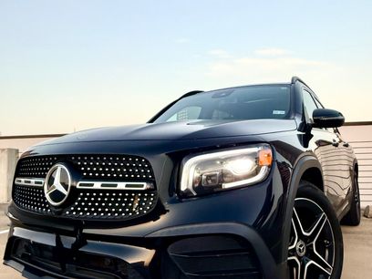 Used 2021 Mercedes-Benz GLB 250 4MATIC w/ AMG Line