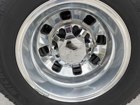 Used 2024 GMC Sierra 3500 Denali Ultimate image 26