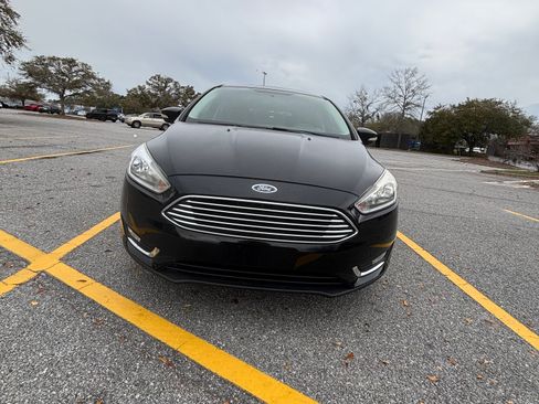 Used 2018 Ford Focus Titanium image 17