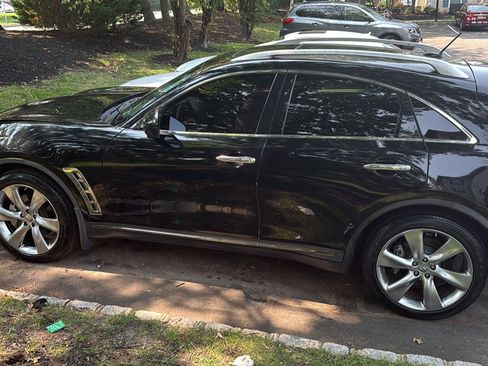 Used 2012 INFINITI FX50 AWD image 17