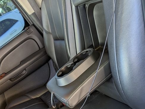 Used 2012 Chevrolet Suburban LT w/ All-Star Edition image 30