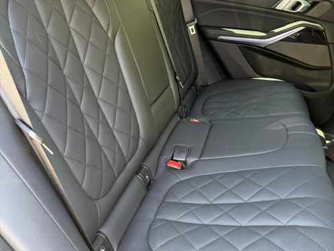 Used 2025 BMW X5 xDrive50e w/ Executive Package AWD/4WD image 14