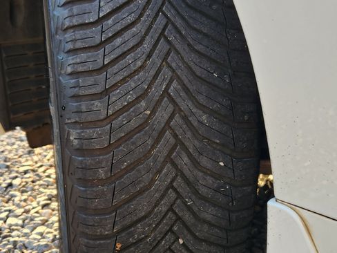 Used 2015 Nissan Altima 2.5 SV w/ Convenience Package image 14