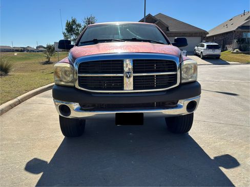 Used 2006 Dodge Ram 2500 Truck SLT image 4