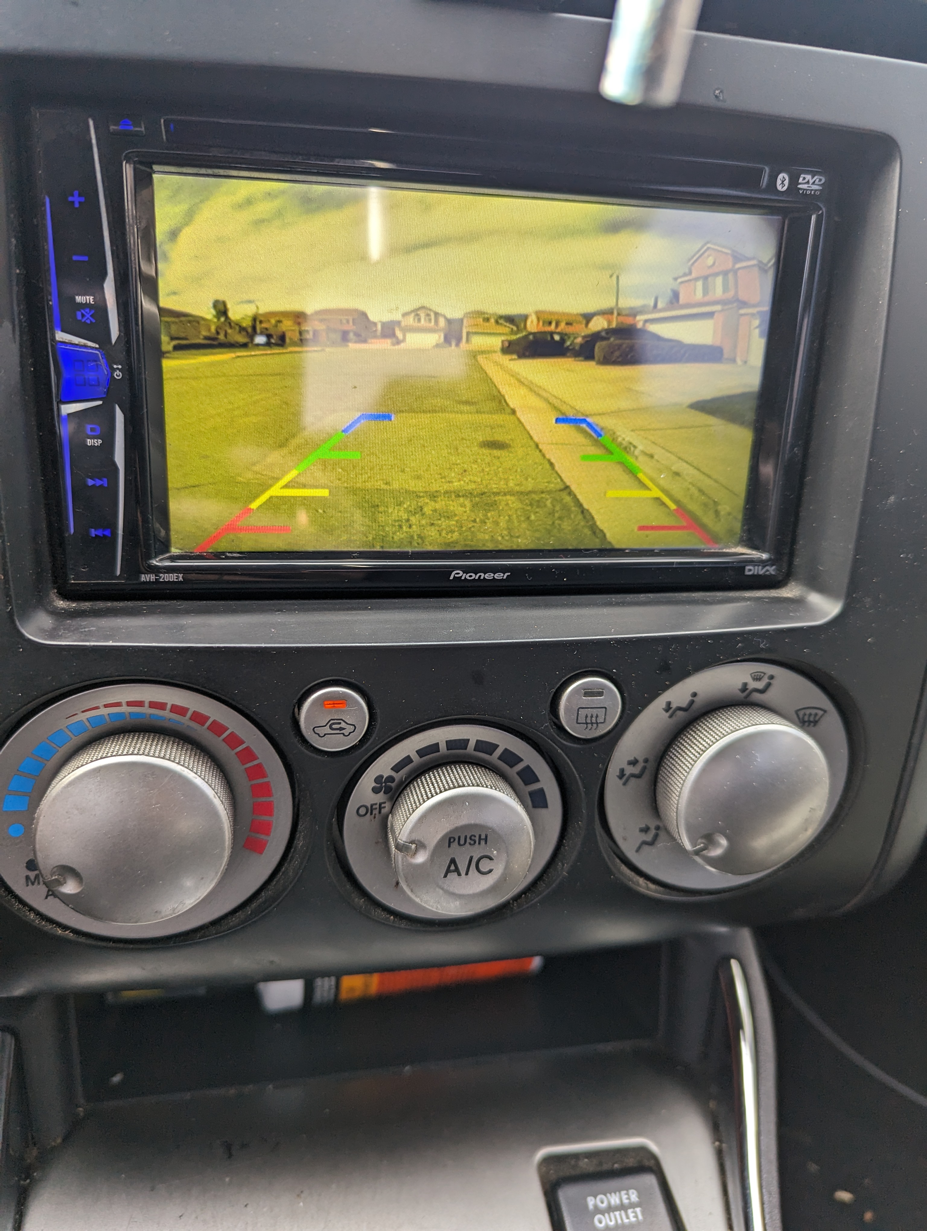 Used 2012 Mitsubishi Galant FWD image 12
