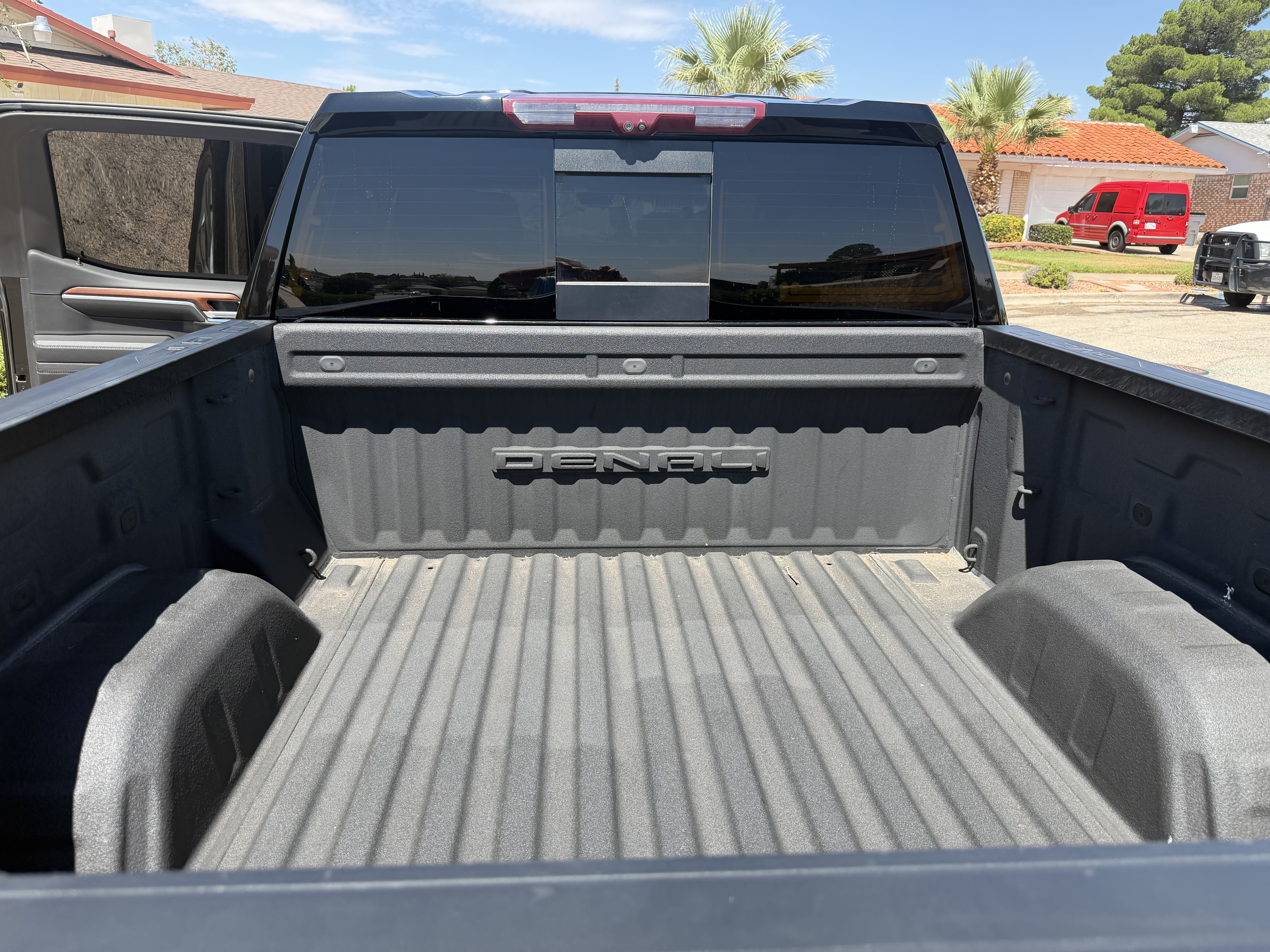 Used 2023 GMC Sierra 1500 Denali w/ Technology Package AWD/4WD image 20