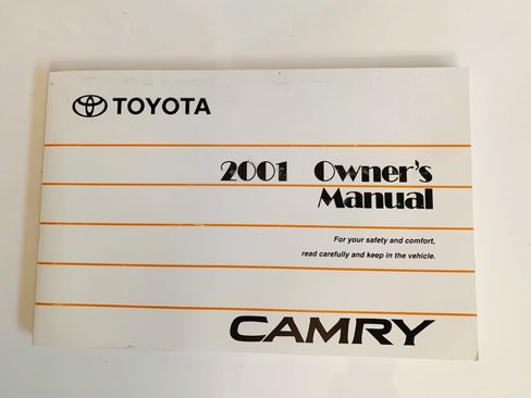 Used 2001 Toyota Camry XLE image 16