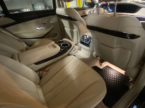 Used 2020 Mercedes-Benz S 560 4MATIC Sedan image 14