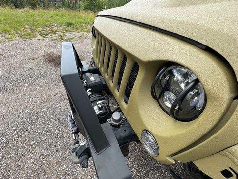 Used 2017 Jeep Wrangler Unlimited Sport w/ Quick Order Package 24S image 12