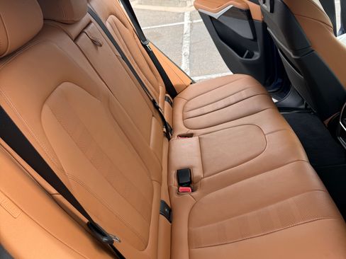 Used 2021 BMW X5 M50i AWD/4WD image 9
