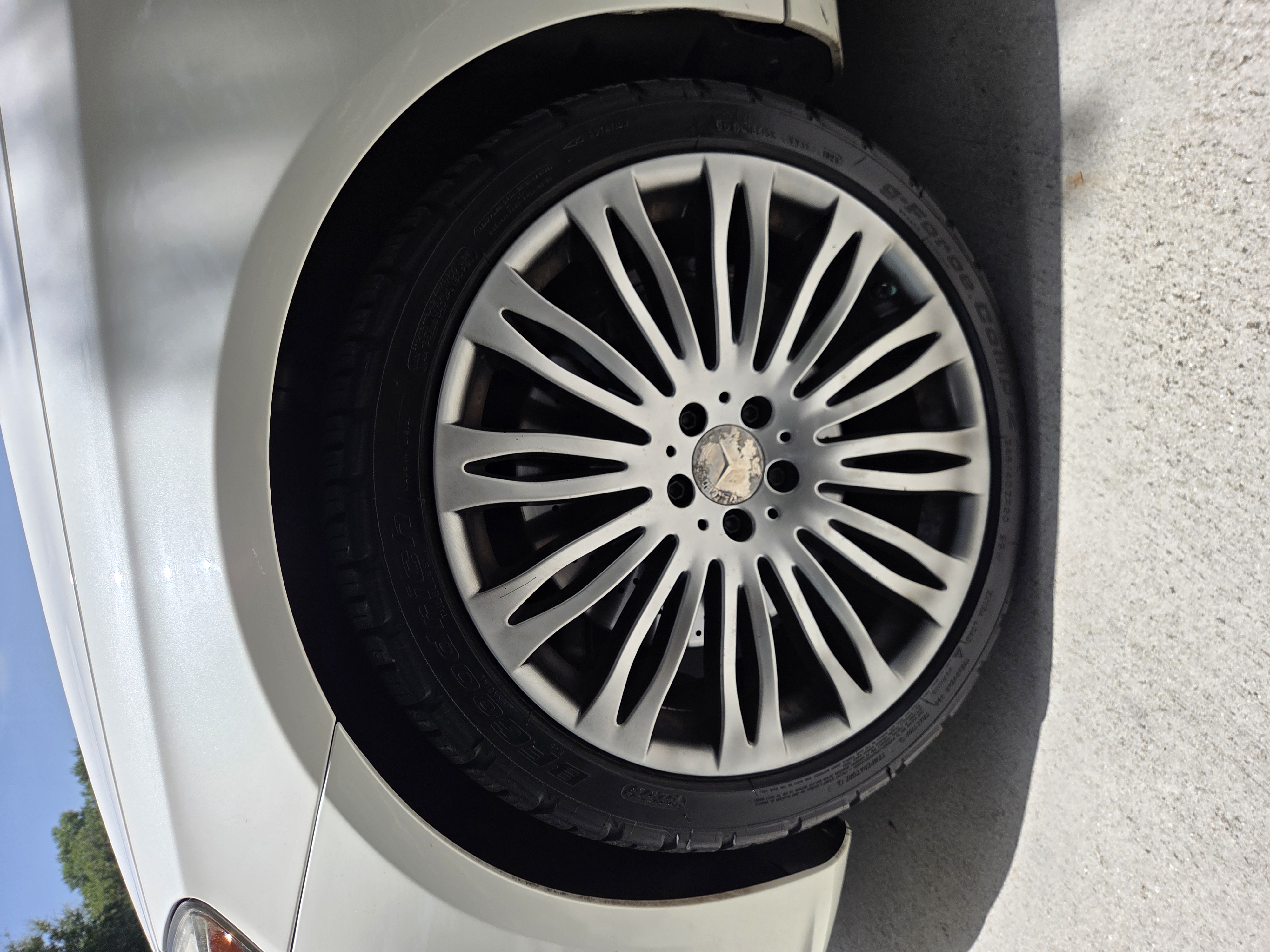 Used 2017 Mercedes-Benz S 550 Sedan image 15