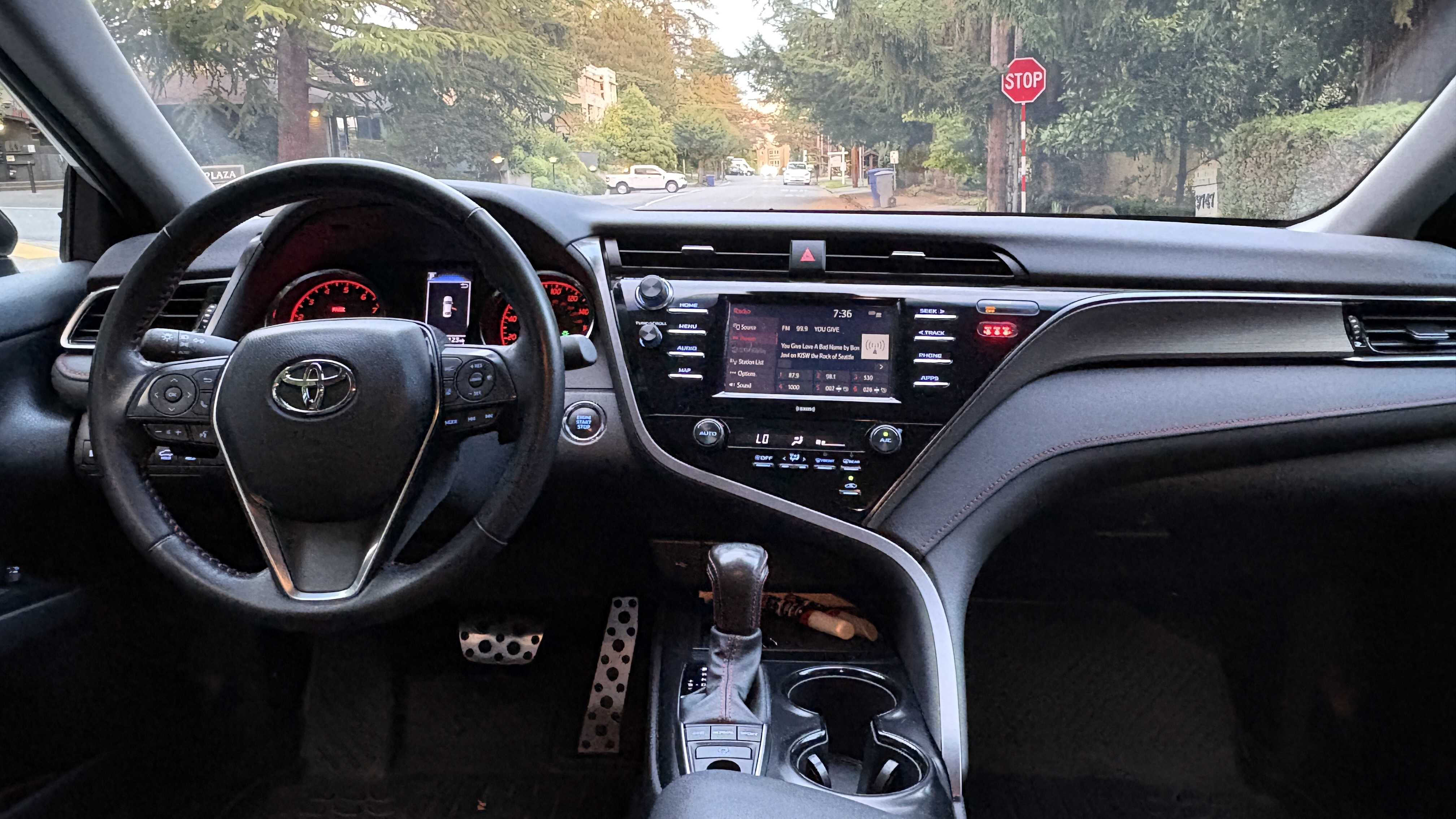 Used 2020 Toyota Camry TRD FWD image 9