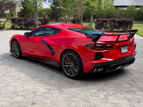 Used 2020 Chevrolet Corvette Stingray Premium Cpe w/ 3LT Preferred Equipment Group image 21