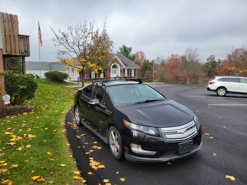 Used 2012 Chevrolet Volt Premium w/ Premium Trim Package image 10