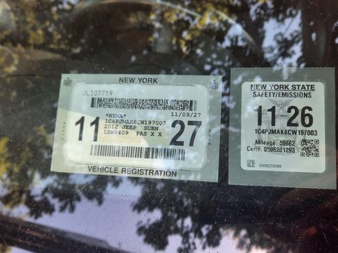Used 2012 Jeep Liberty Sport AWD/4WD image 16